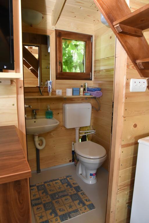 Holiday Home Kucica Na Drvetu Banja Koviljaca Bagian luar foto