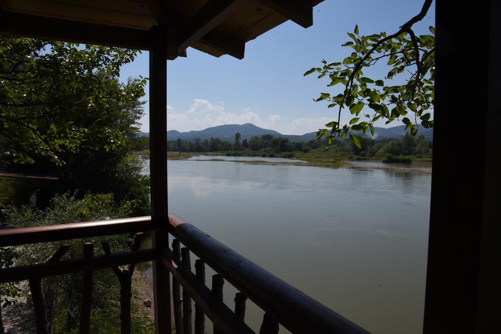 Holiday Home Kucica Na Drvetu Banja Koviljaca Bagian luar foto
