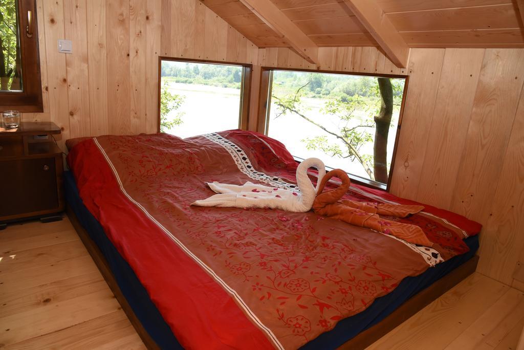 Holiday Home Kucica Na Drvetu Banja Koviljaca Bagian luar foto